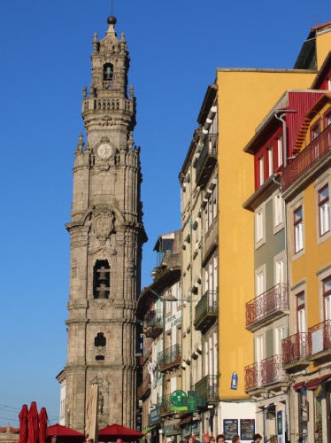 Exterior view of Torre dos Clerigos