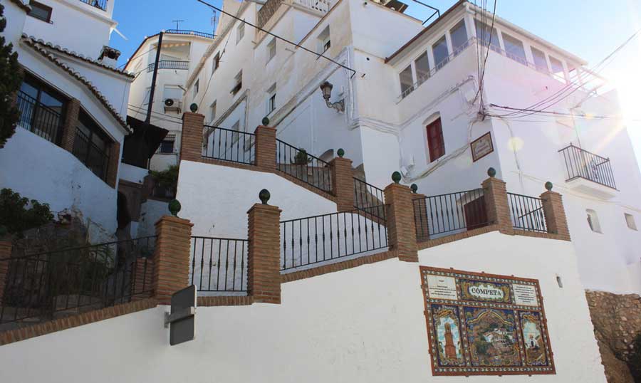 A building on a town of Competa