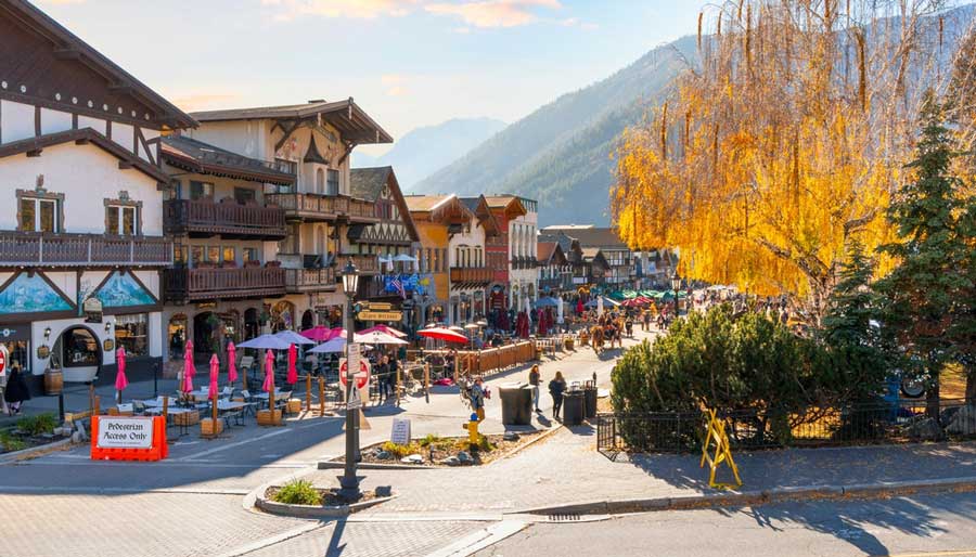 View from a street in Leavenworth