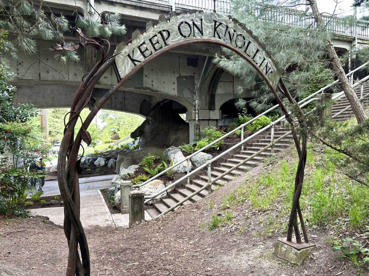 The arch sign at Troll’s Knoll Park