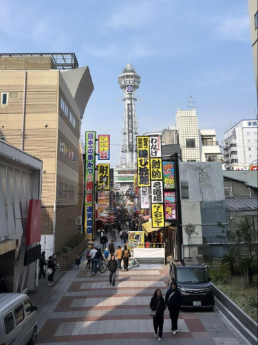 Views of Tsūtenkaku from Shin Sekai