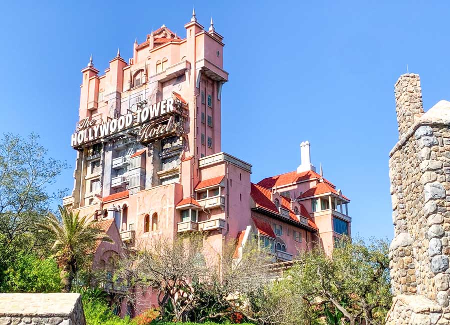 The twilight Zone Tower of Terror and the clear blue sky over it