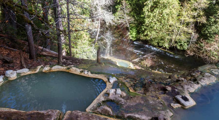 View of natural rock pools at the Umpqua Hot Springs