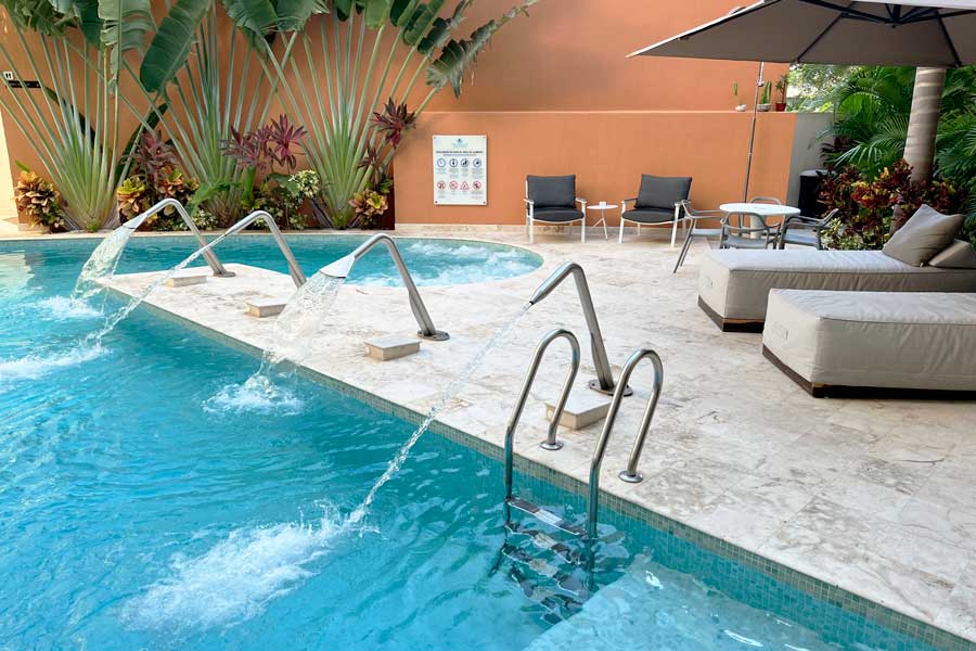 Water fountain at the pool area of Valhalla Residences by Biwa