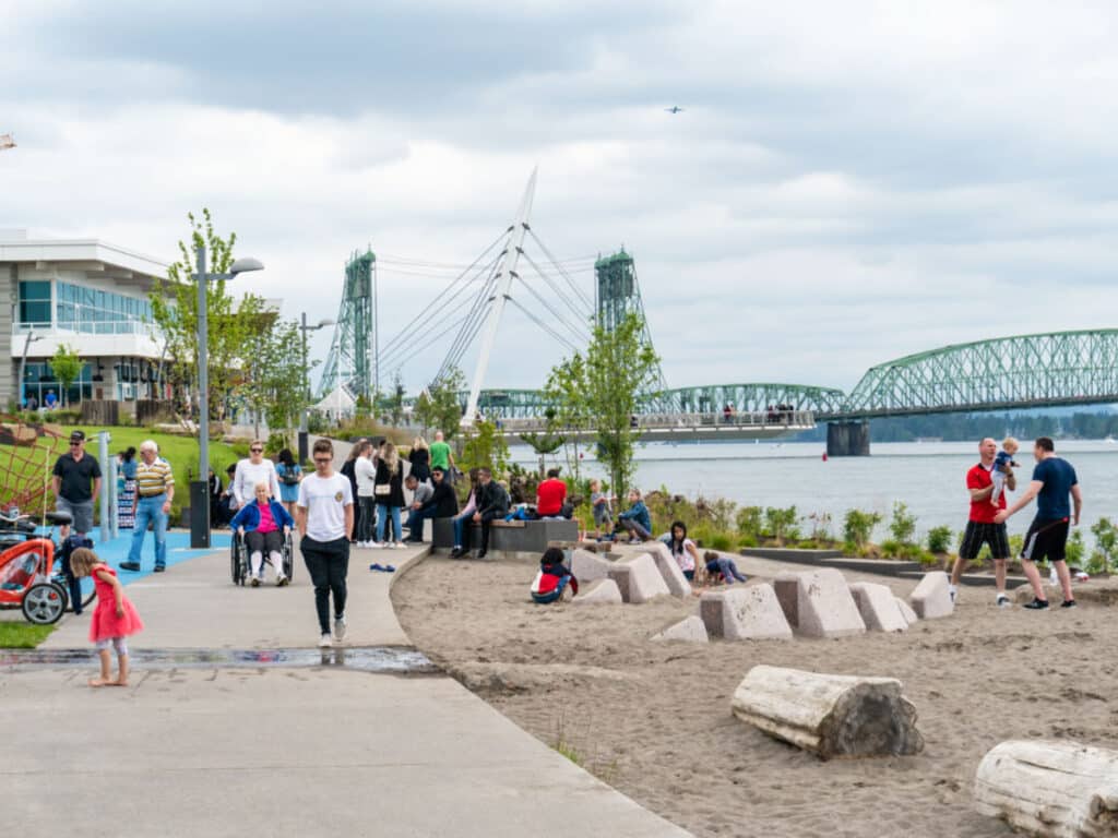 View of the people wandering around the Vancouver Waterfront Park & Waterfront Renaissance Trail