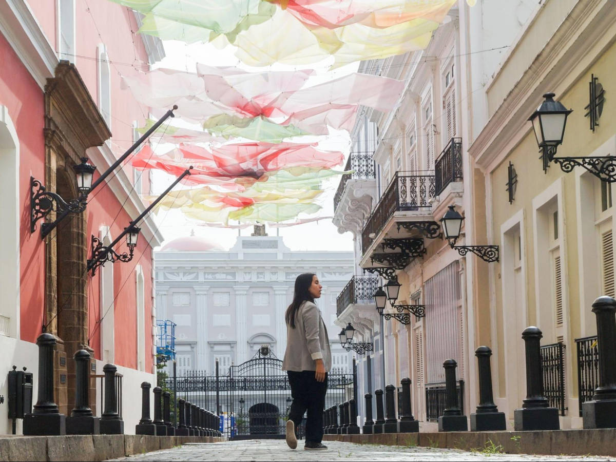 The author, Vanessa Ramos walking in Calle La Fortaleza