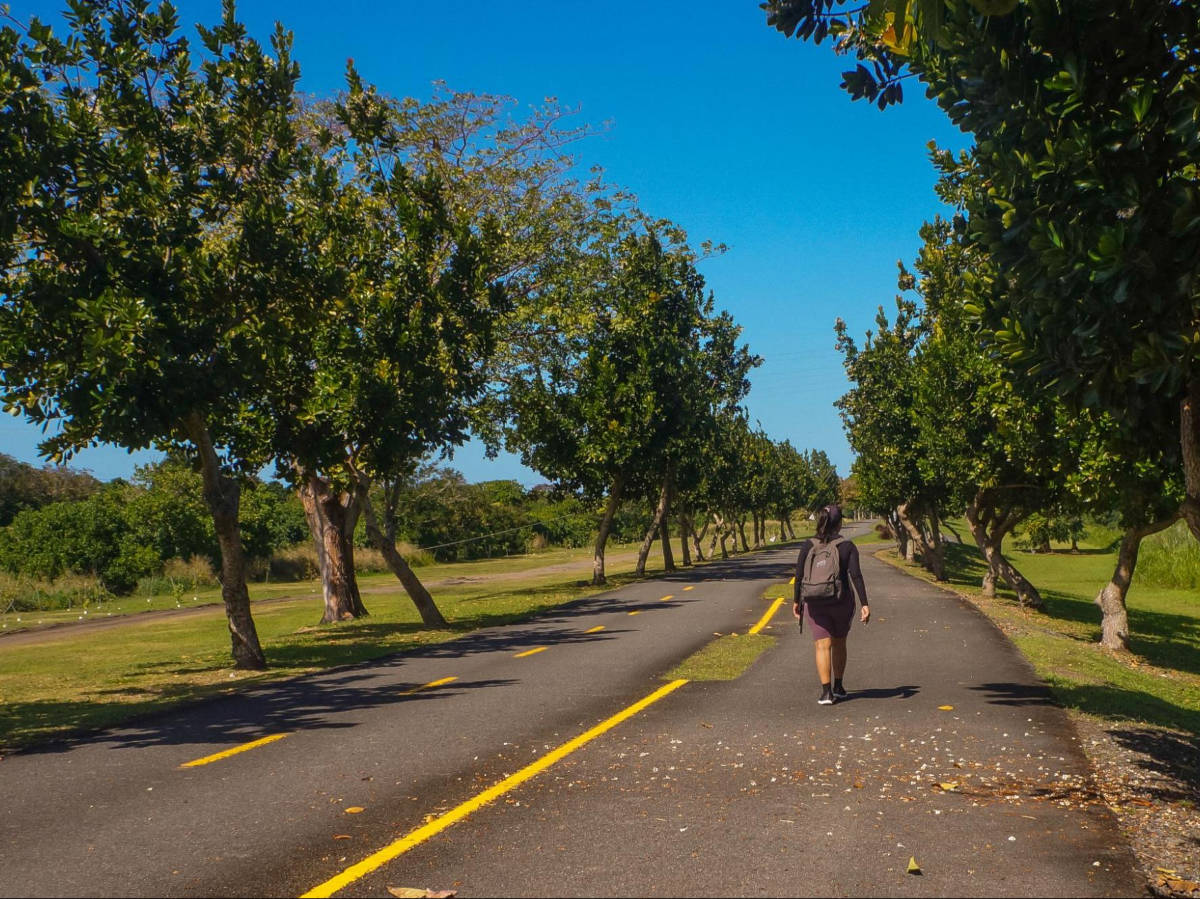The author Vanessa Ramos walking in Paseo Lineal