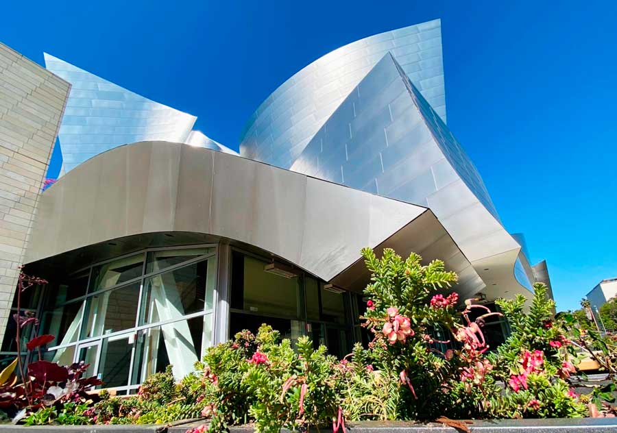 The Walt Disney Concert Hall from the outside