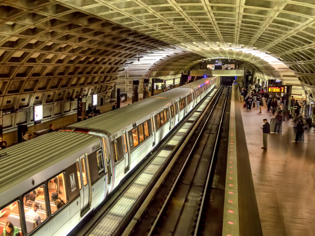 People at the metro station in Washington DC