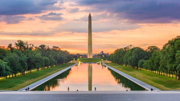 Colorful sky over the Washington Monument during sunset