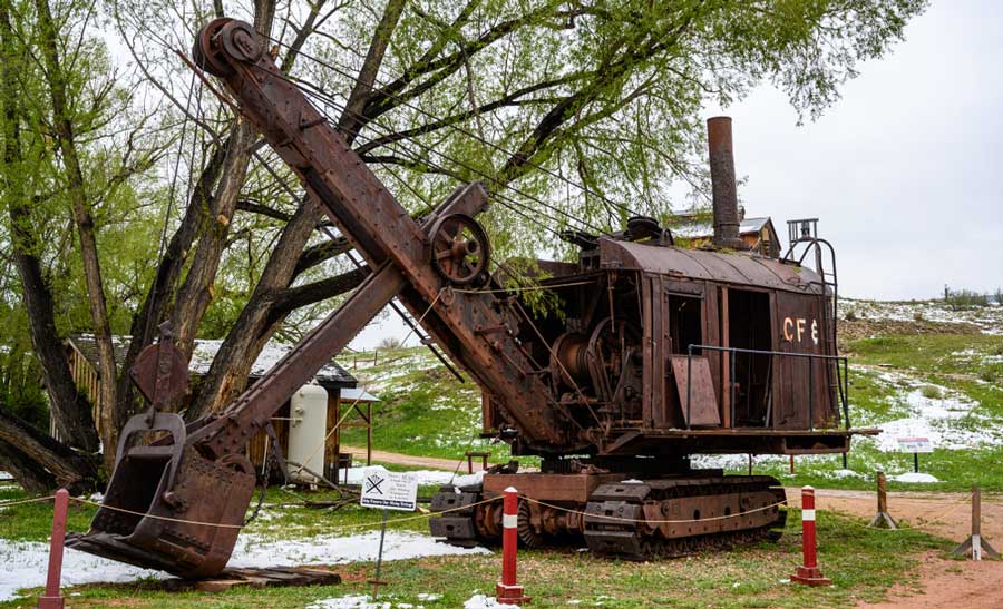 A old rusted digger in Western Museum of Mining and Industry
