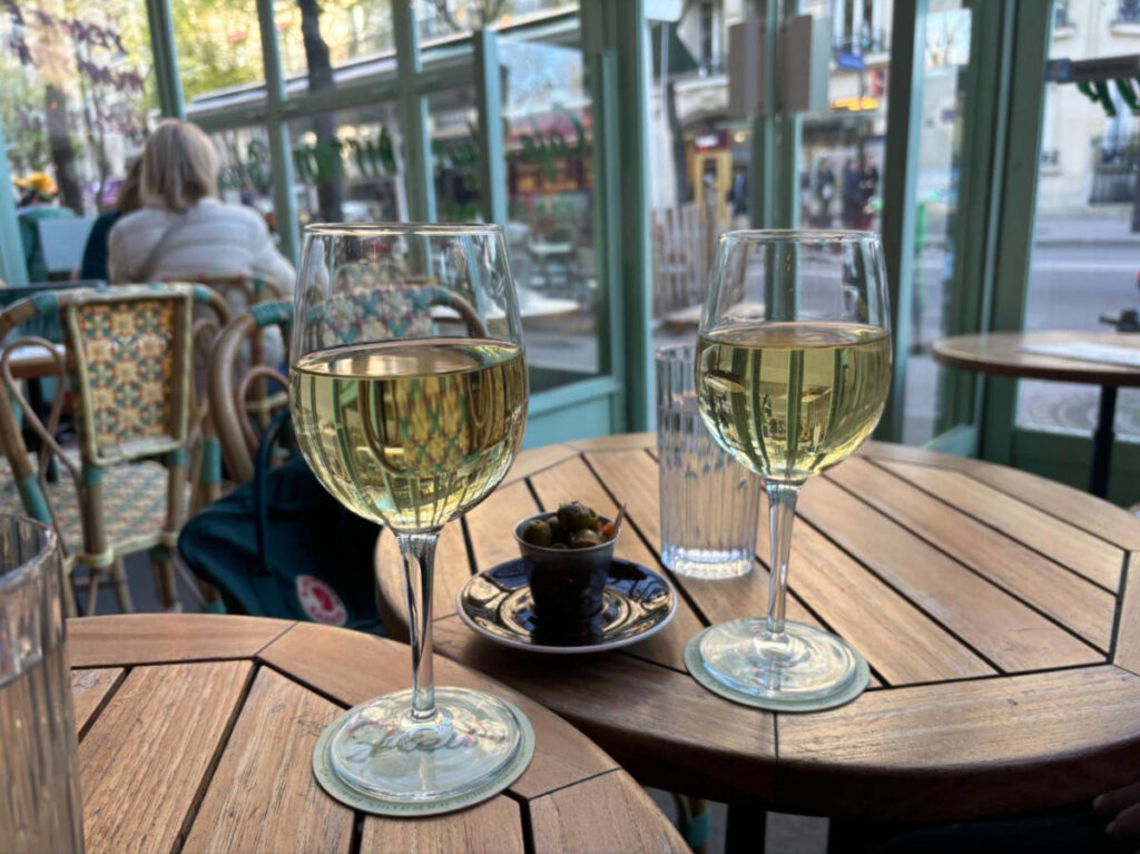 Two glasses of wine at La Chope des Compagnons