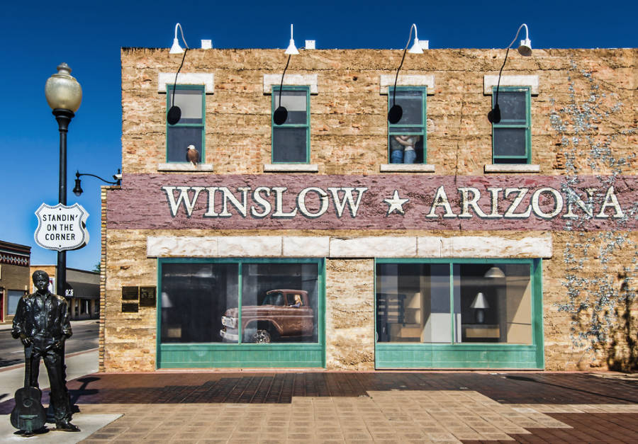 An establishment in Winslow under the clear blue sky