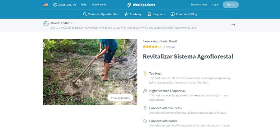 View of a man doing gardening work in Worldpackers website