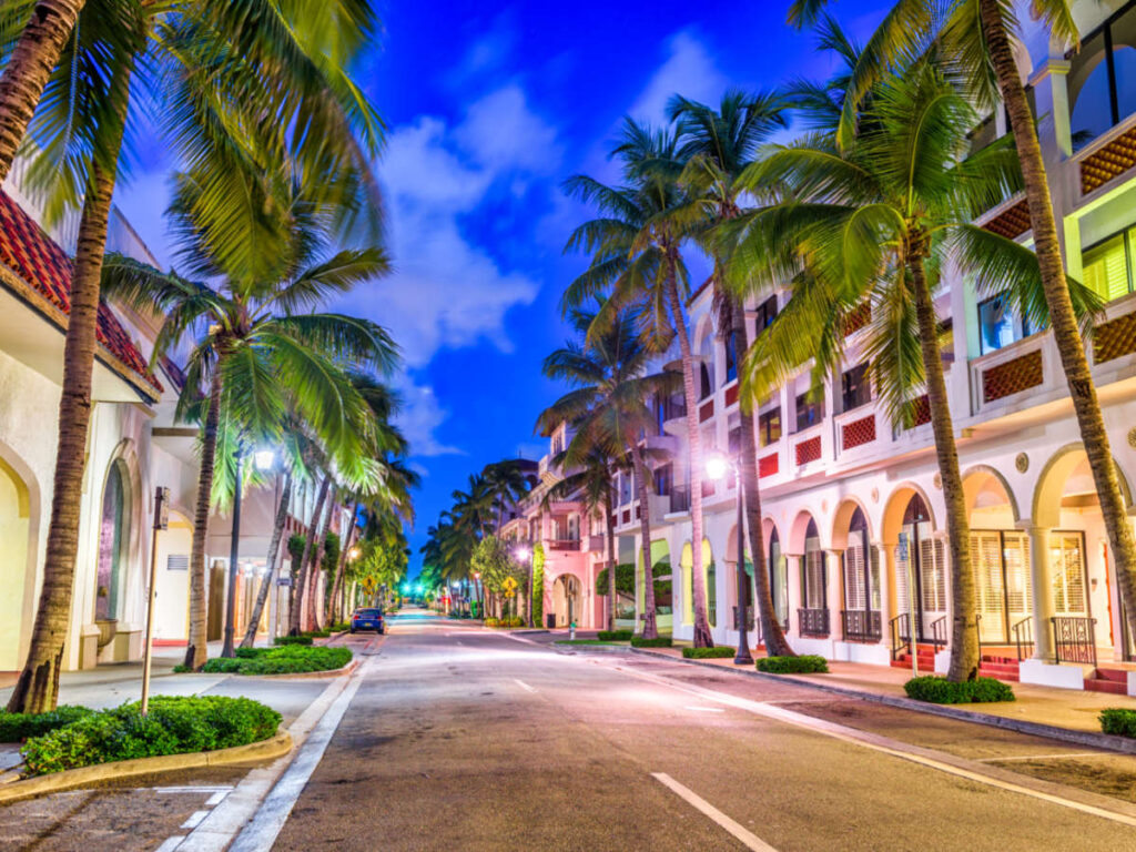 Night view of the houses at the Worth Ave.