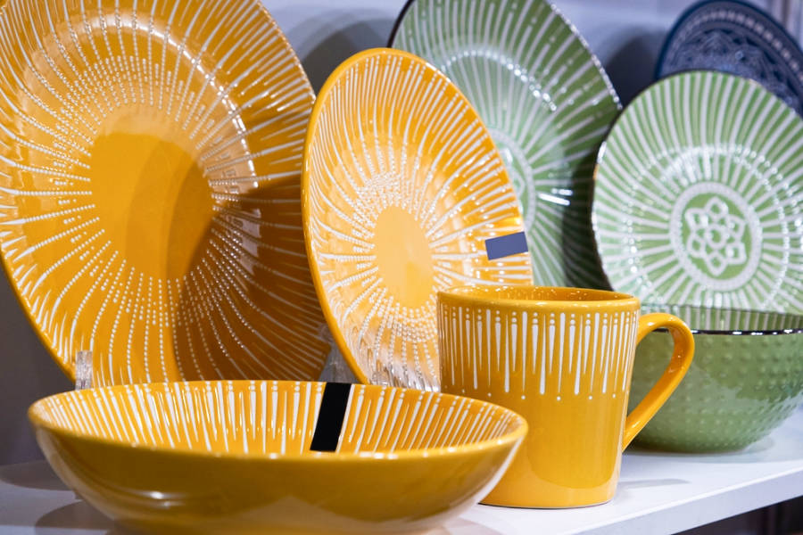 View of the displayed ceramic dishware
