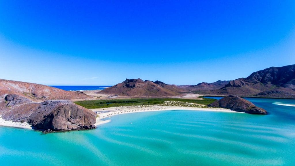 Panoramic view of La Paz's landscape
