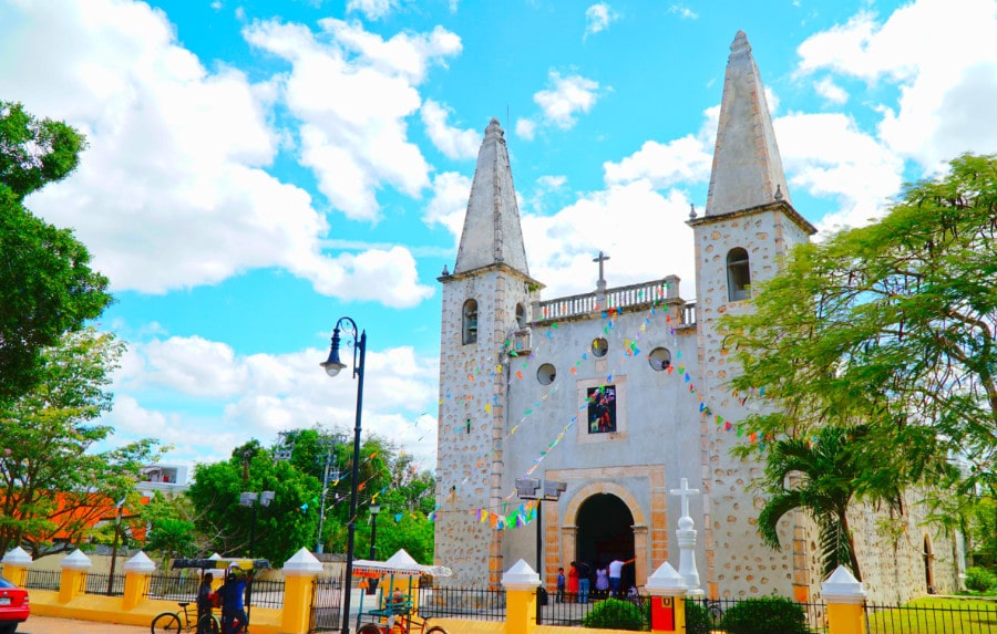 Exterior view of Iglesia San Juan